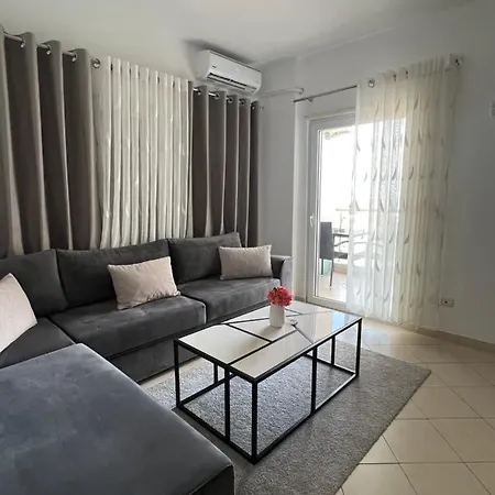 Apartament Sea View Apartment *