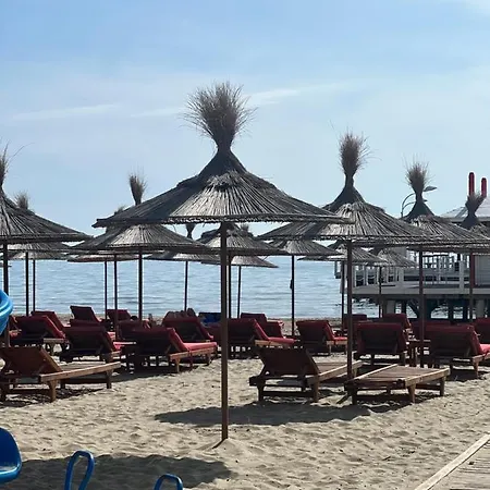 Apartament Sea View Apartment *