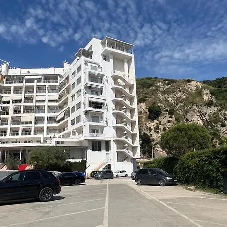 Apartament Sea View Apartment